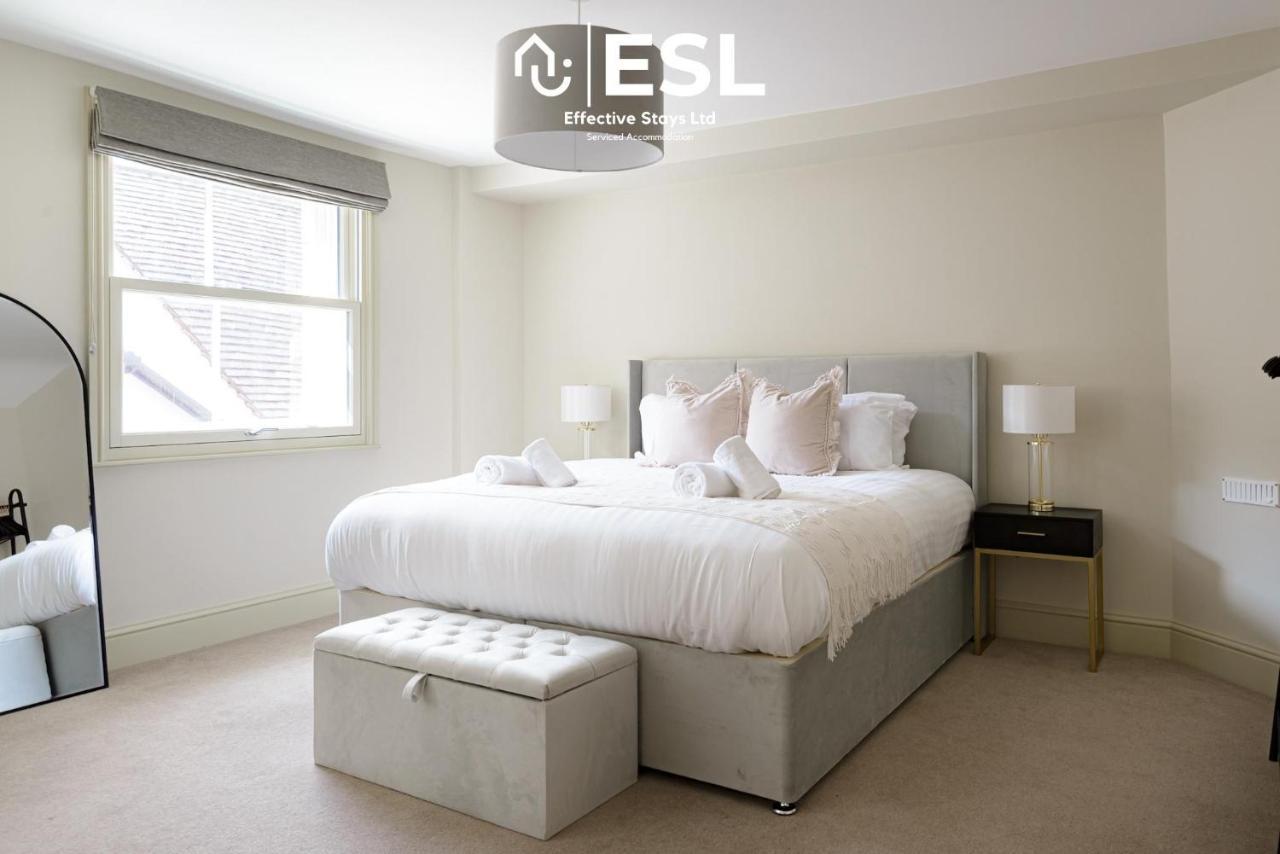 Most Central Luxury Grade 2 Listed Apartment Overlooking Shrewsbury Square - Free Parking Exterior foto